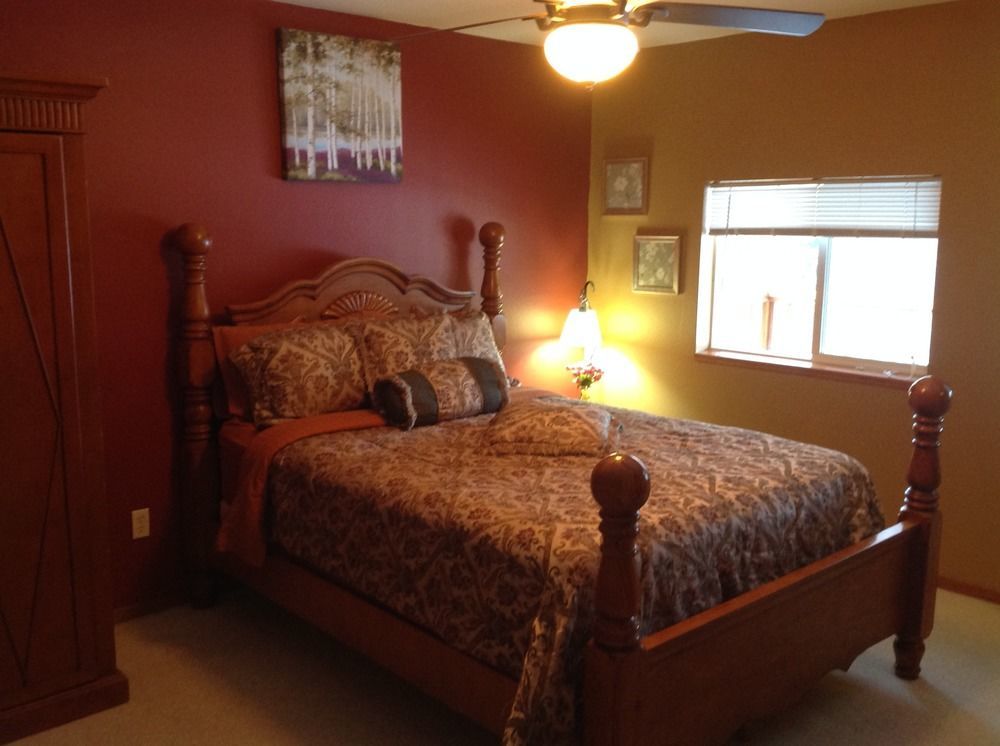 A Mooseberry Inn B&B Slana Exterior photo
